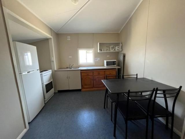 Winton Outback Motel ภายนอก รูปภาพ