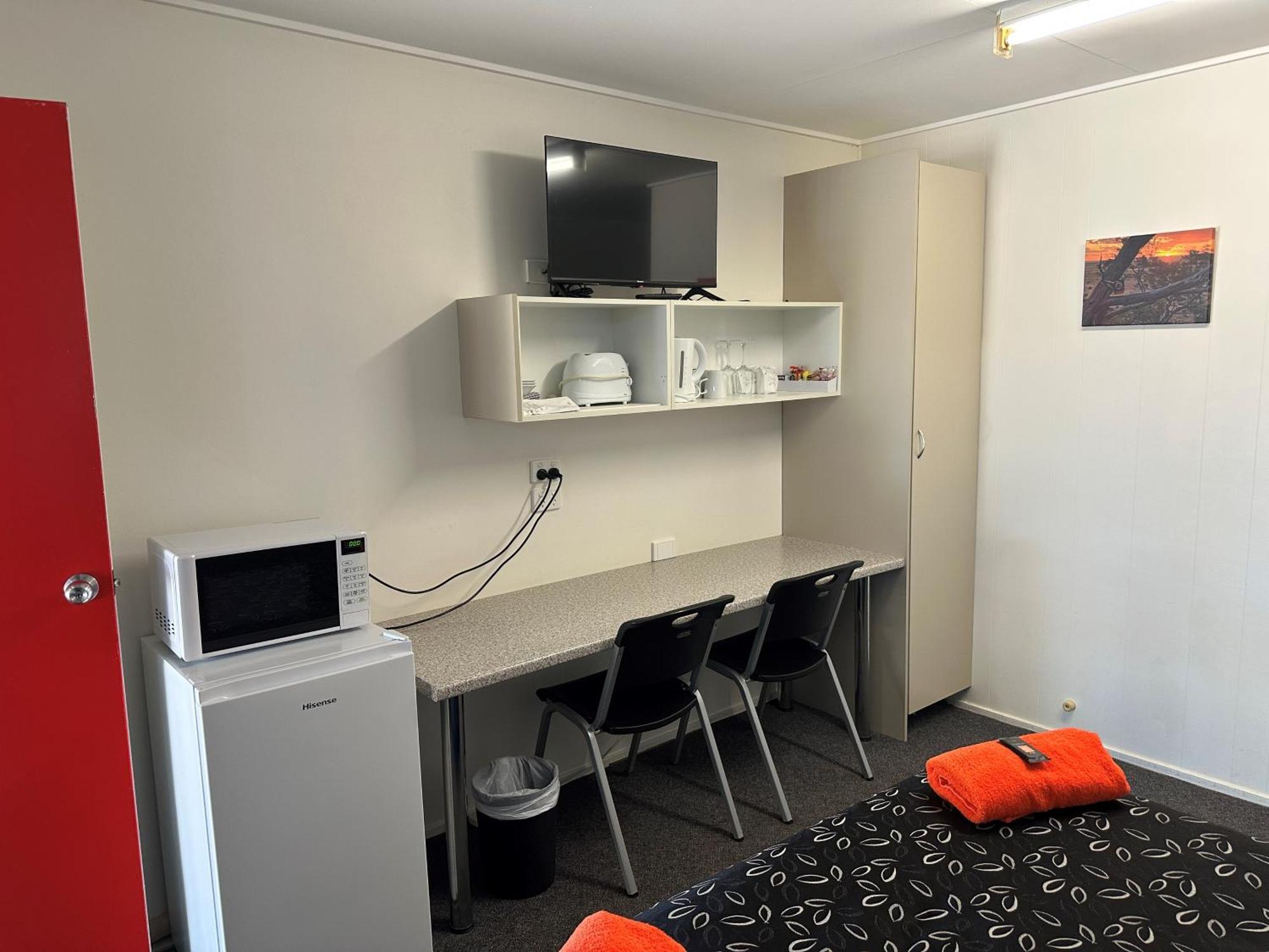 Winton Outback Motel ภายนอก รูปภาพ
